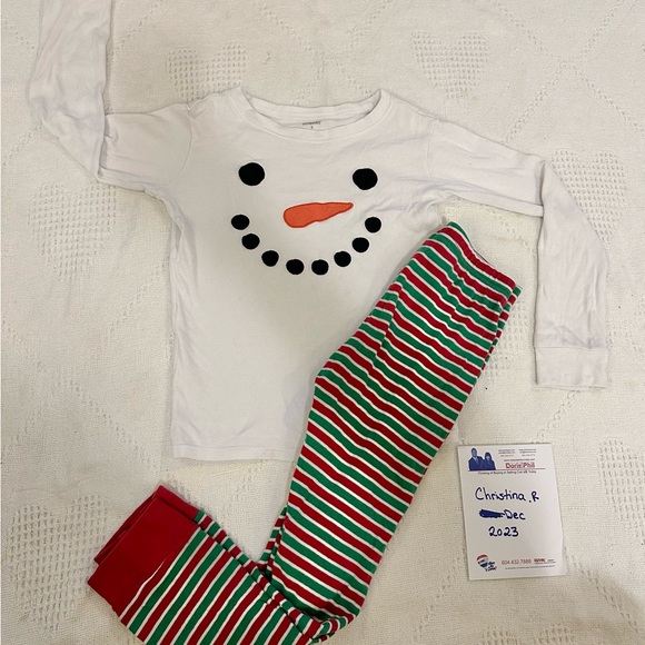 Gymboree | size 8 EUC Snowman pjs with striped matching pants. - Picture 2 of 3